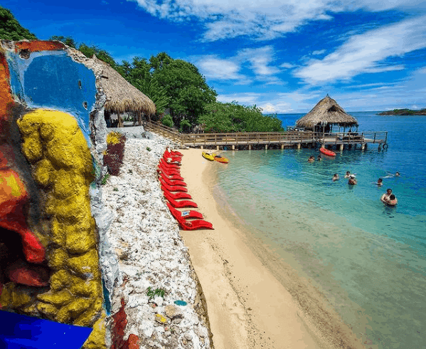 hotel lizamar en islas del rosario